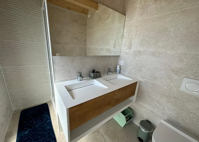 Linoli グリュイッサン